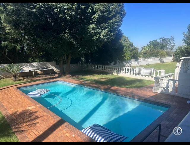 7 BEDROOM HOUSE FOR SALE IN WATERKLOOF RIDGE